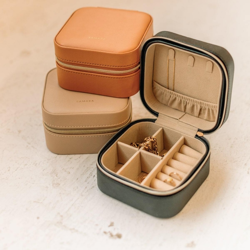 Samara Jewelry Box Pouch